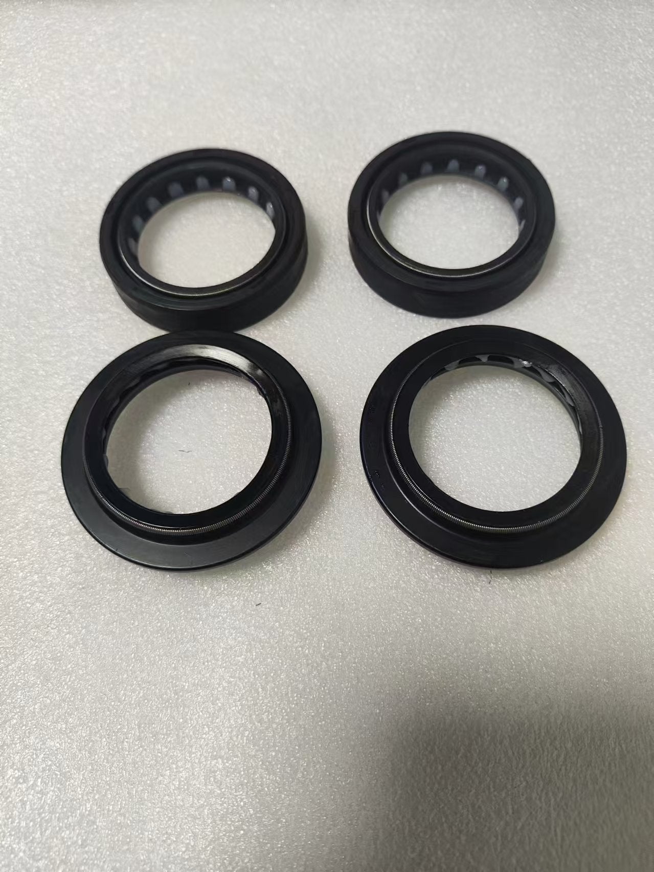 two oil seals and two dust seals